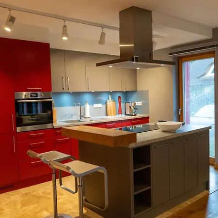 Apartment Rotes Hus Born