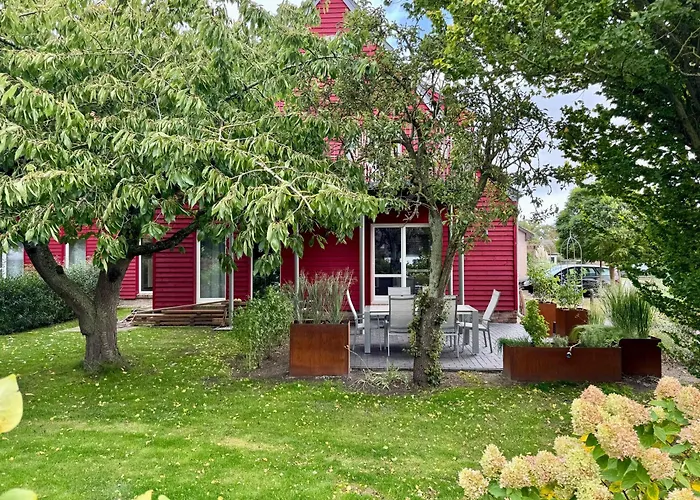 Rotes Hus Apartment Born